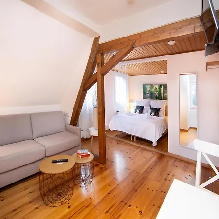 Winery Retreat In Germany With Wine Cellar Biebernheim